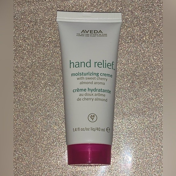 🍒2/$28 or 3/$38🍒 Aveda Hand Relief Moisturizing Crème (Sweet Cherry Almond) - Picture 2 of 4